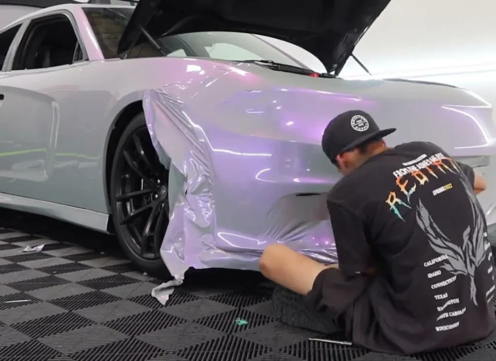 Green Mercedes wrap install